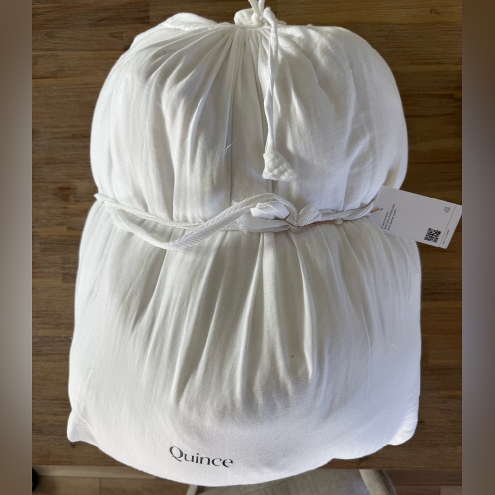 Quince Organic Airy Gauze Dream Quilt - Picture 6 of 6